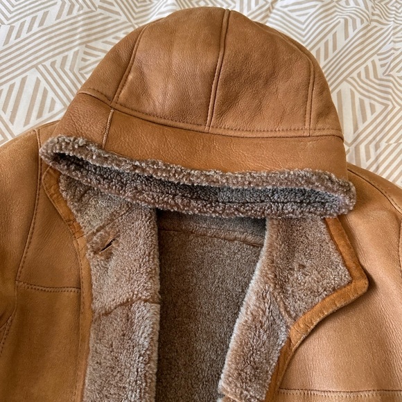 Hide society genuine sheepskin Brown Shearling Coat and hat - Picture 13 of 13